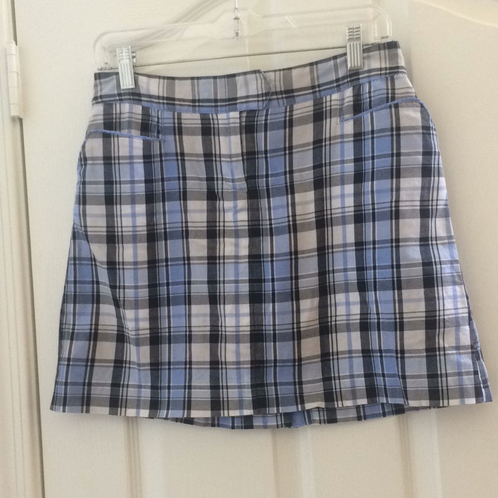 FINAL MARKDOWN Ladies’ Izod Golf Skort (2)